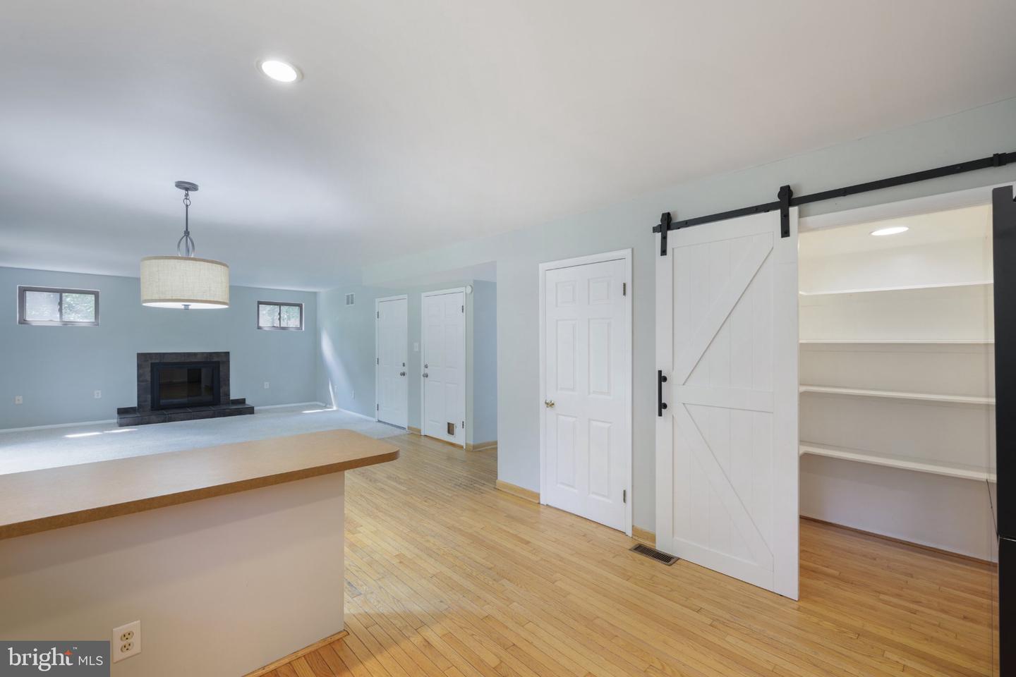 285 Michener Ct E Property Photo 20
