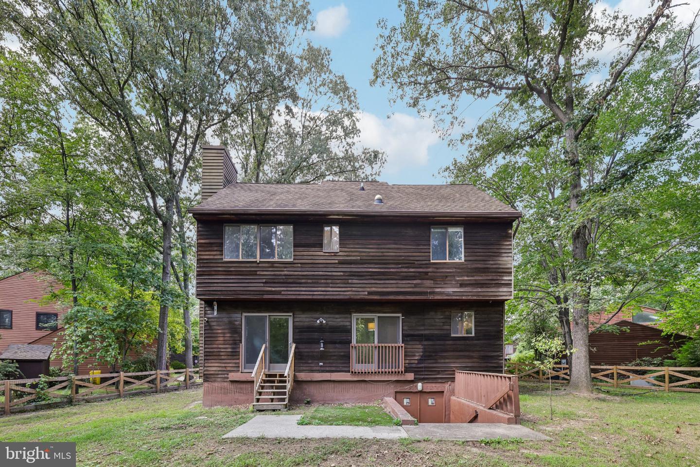 285 Michener Ct E Property Photo 59