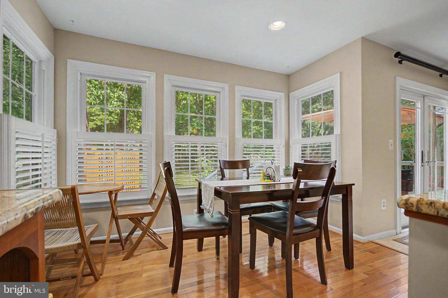 402 Fair Hill Ct Property Photo 15