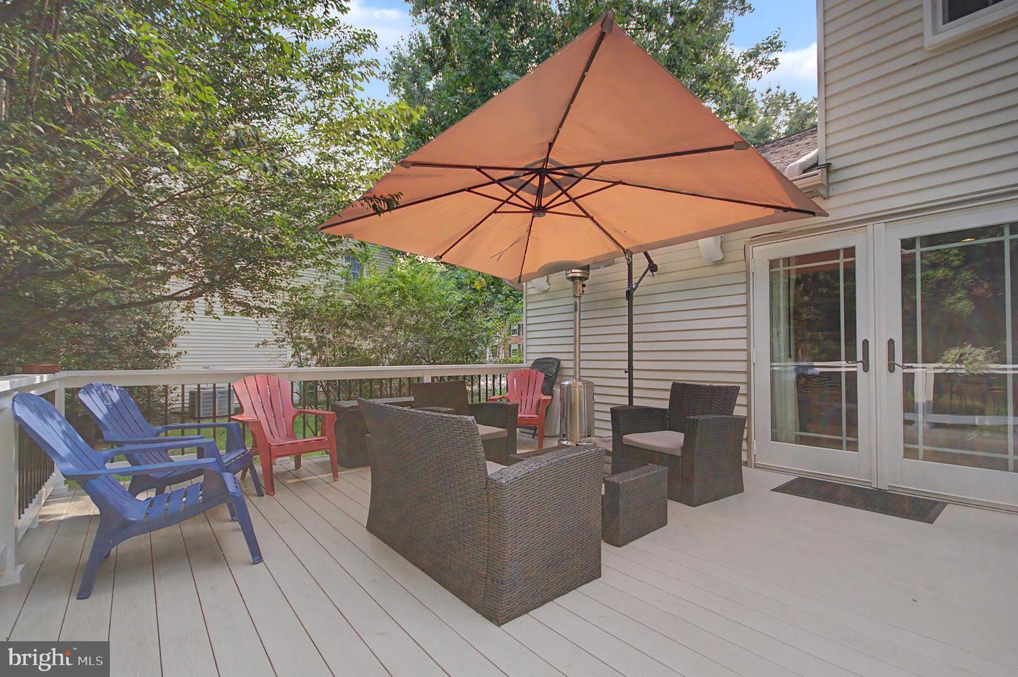 402 Fair Hill Ct Property Photo 60