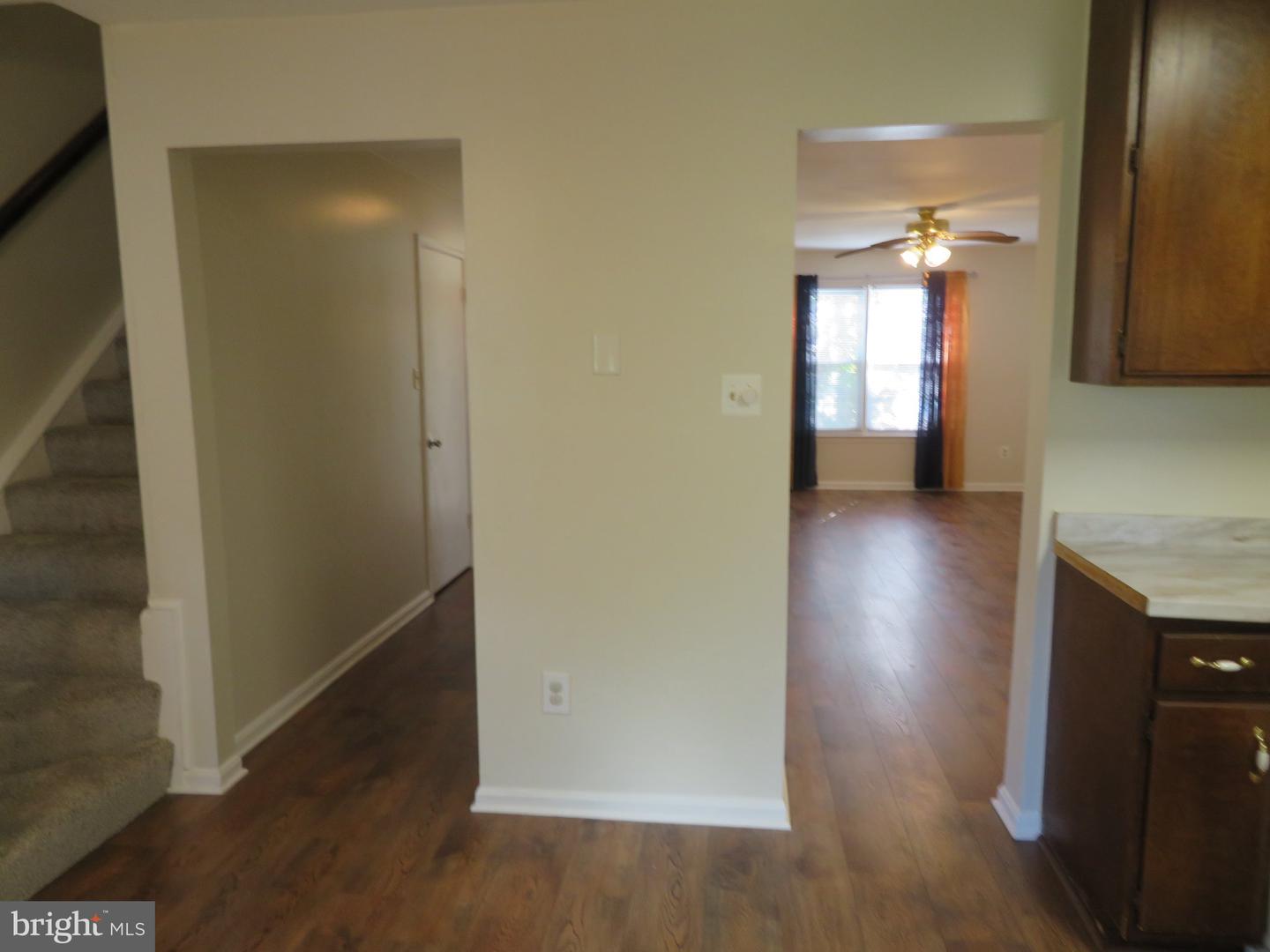 1602 W Bancroft Ln Property Photo 15
