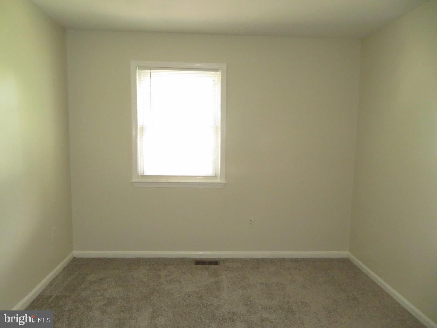1602 W Bancroft Ln Property Photo 31