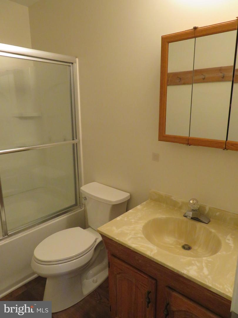 1602 W Bancroft Ln Property Photo 35