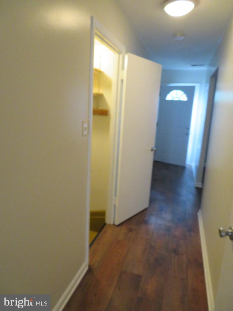 1602 W Bancroft Ln Property Photo 43