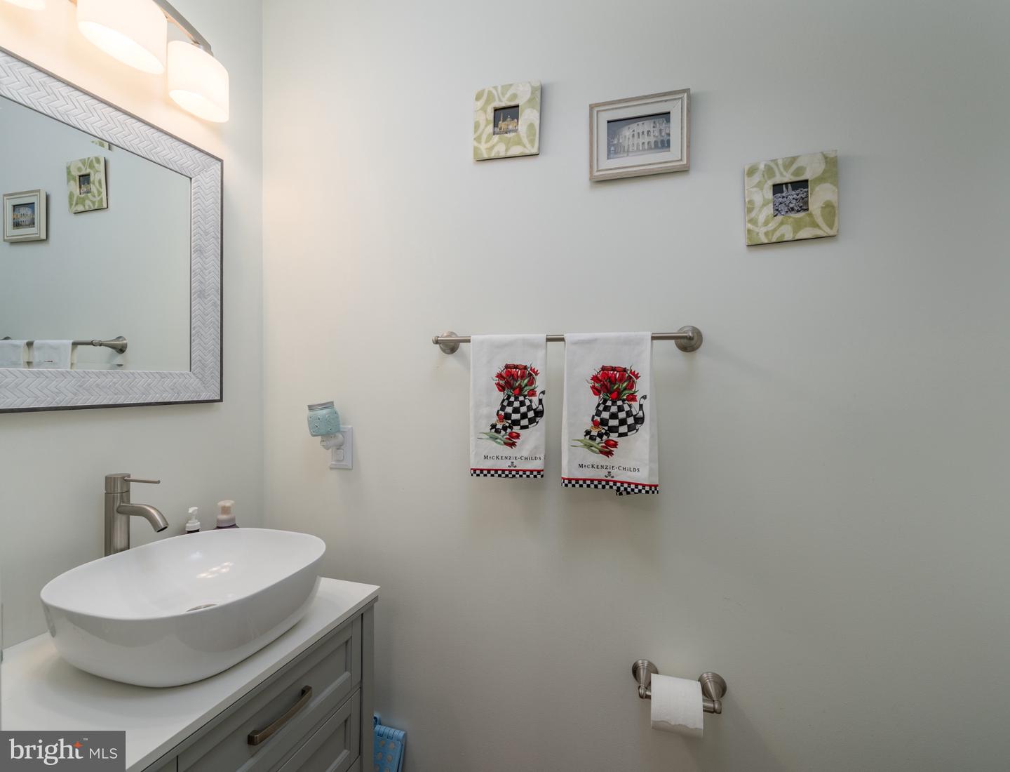 309 Arlington Ct Property Photo 15