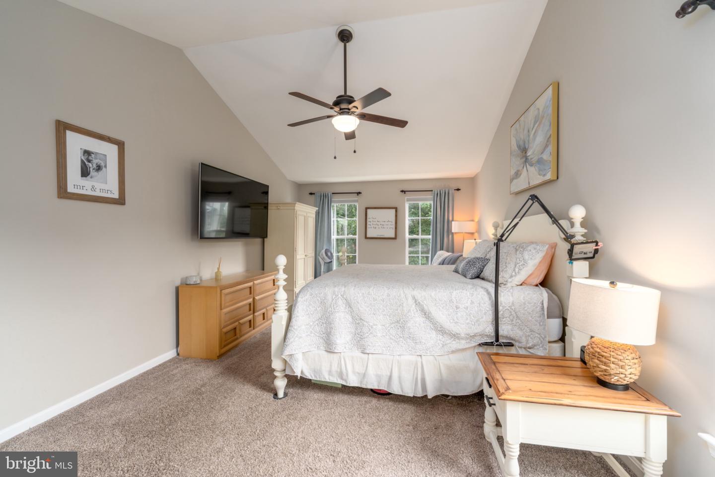 309 Arlington Ct Property Photo 19