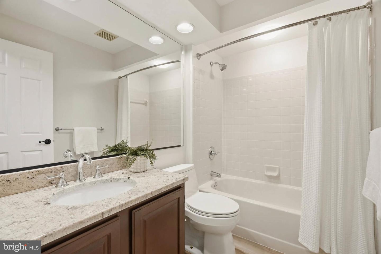 2734 Gingerview Ln Property Photo 40