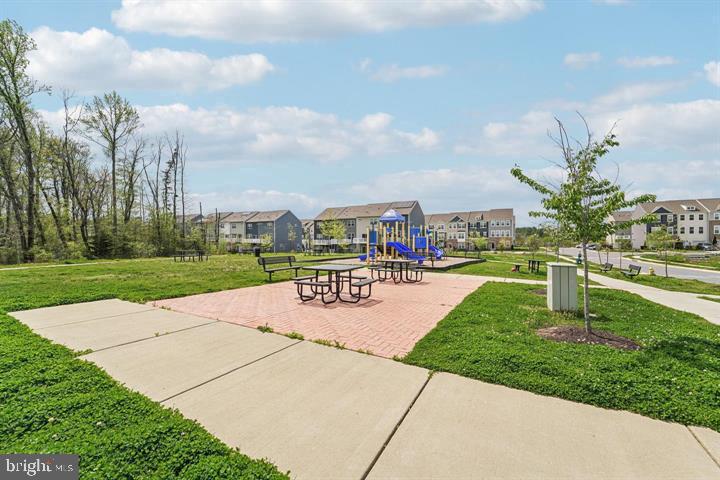 1208 Chadwell Ct Property Photo 68