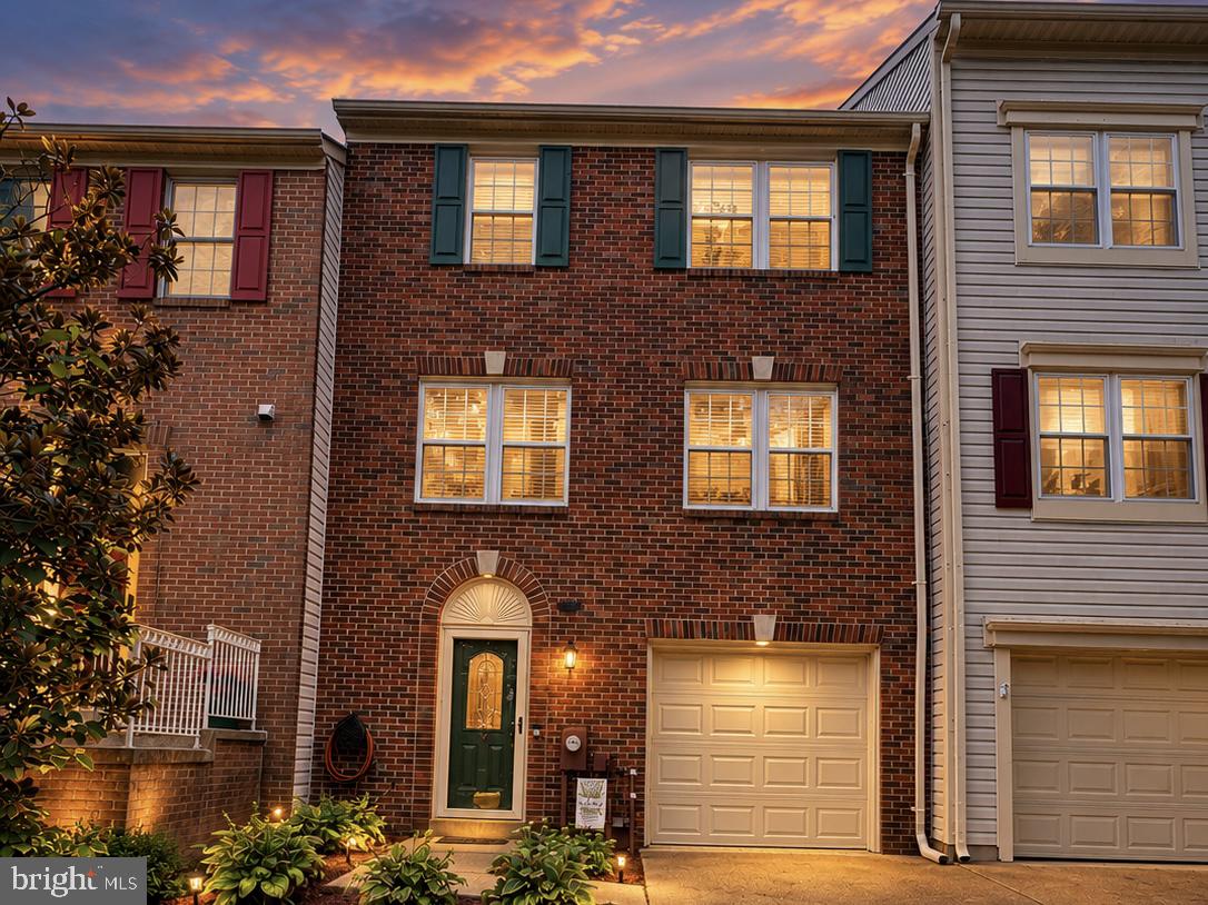 2567 STOW CT Property Photo 1