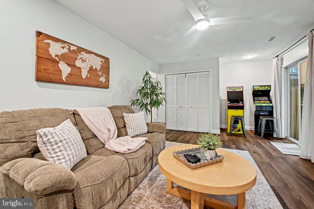 2567 Stow Ct Property Photo 10