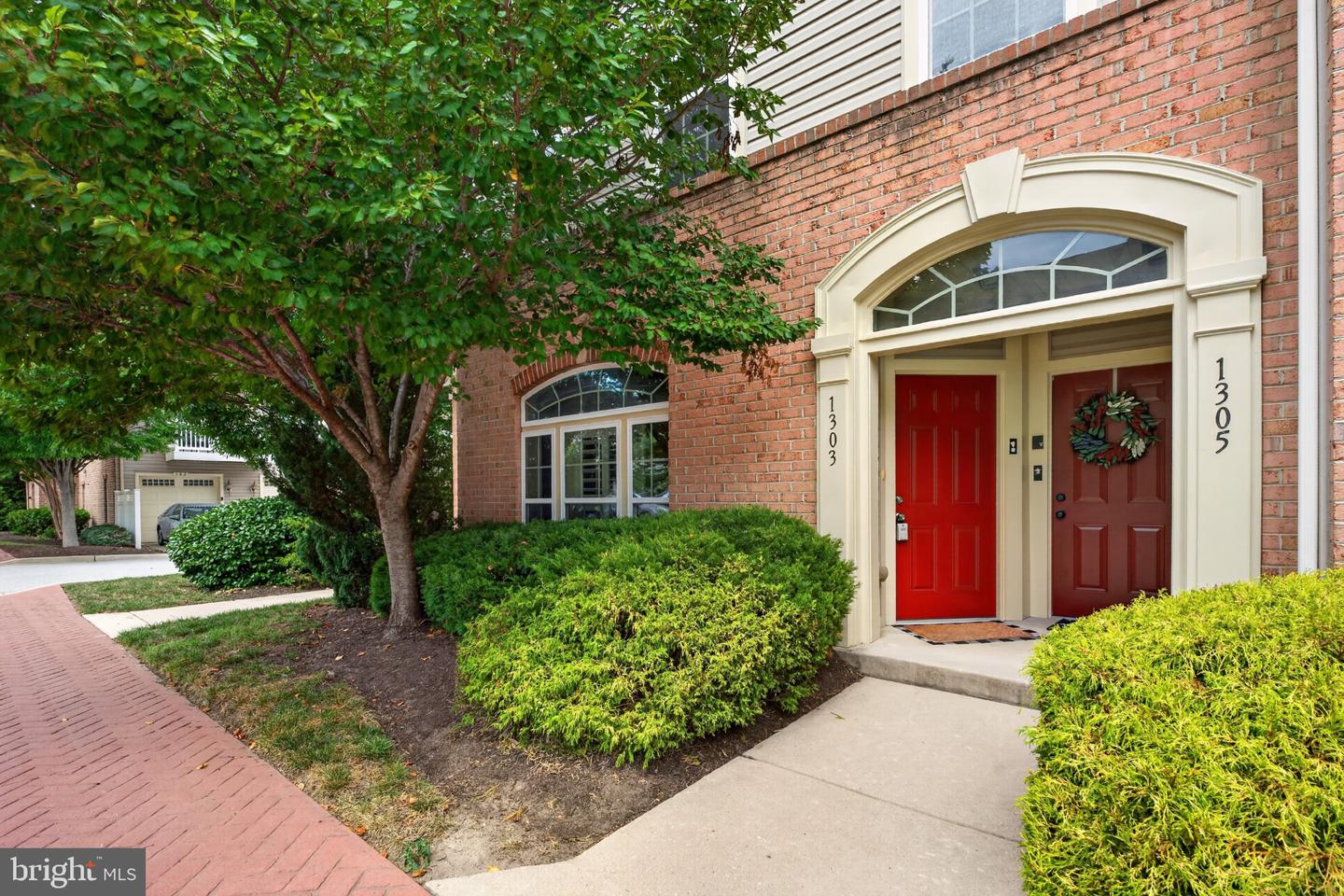 1303 CHESWICK LN Property Photo 1