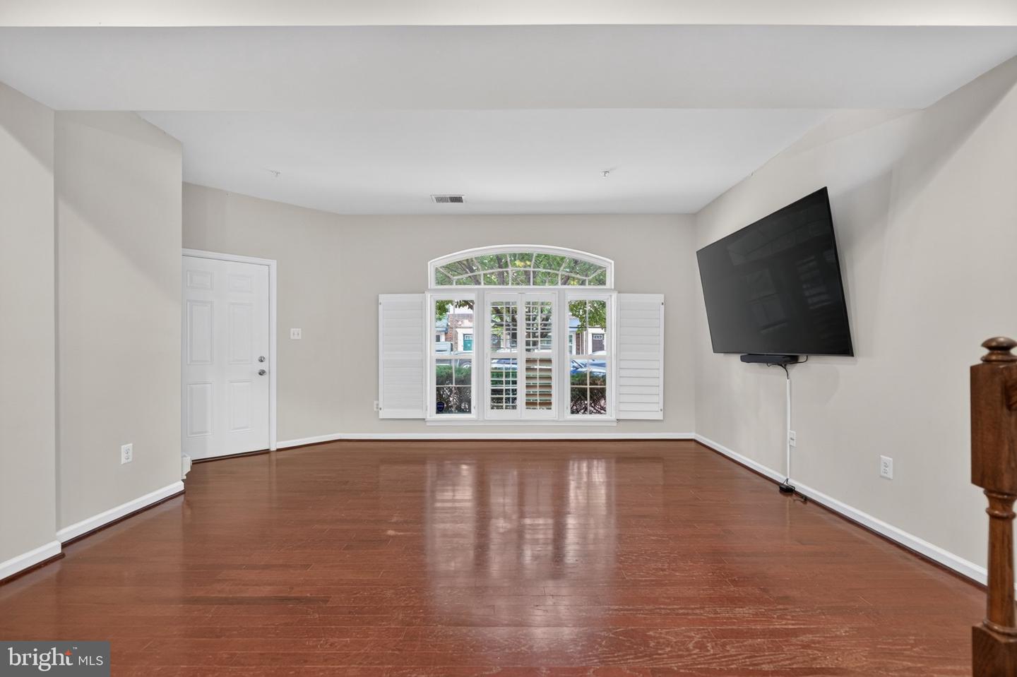 1303 Cheswick Ln Property Photo 7