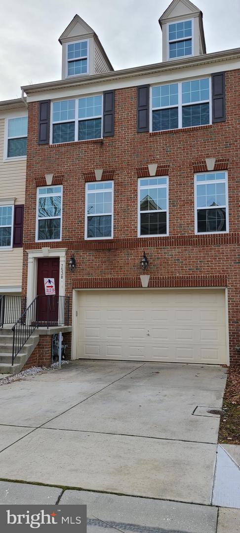 7538 STONEHOUSE RUN DR Property Photo 1