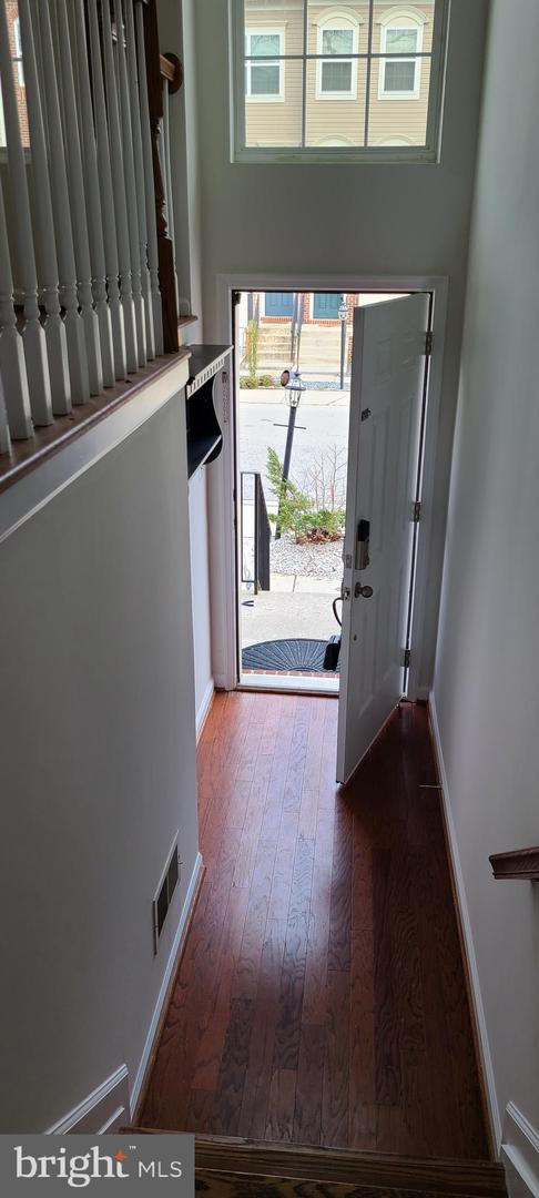 7538 Stonehouse Run Dr Property Photo 2