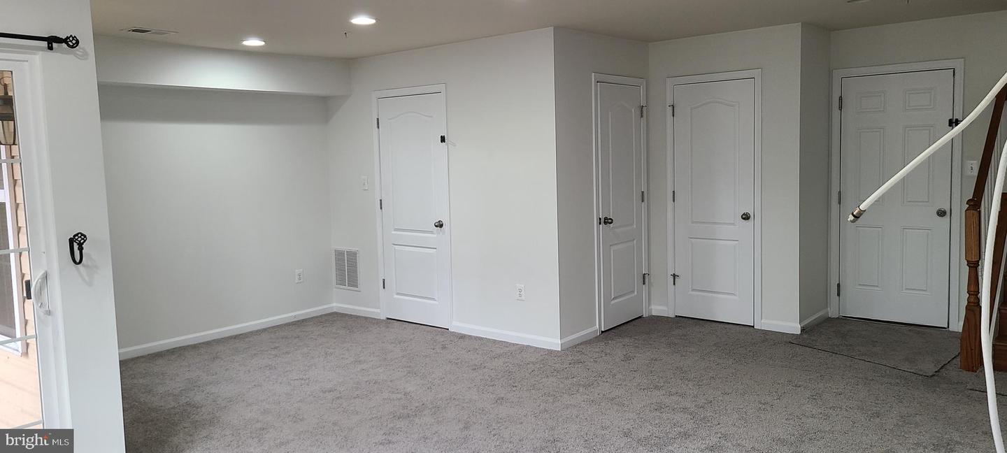 7538 Stonehouse Run Dr Property Photo 35