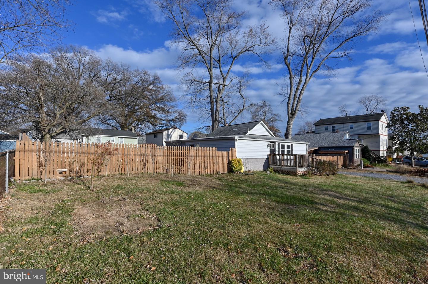 1615 Grange Rd Property Photo 2