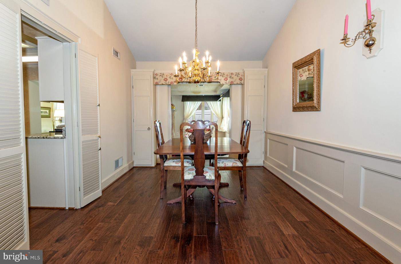 1857 Marlow Pl Property Photo 8