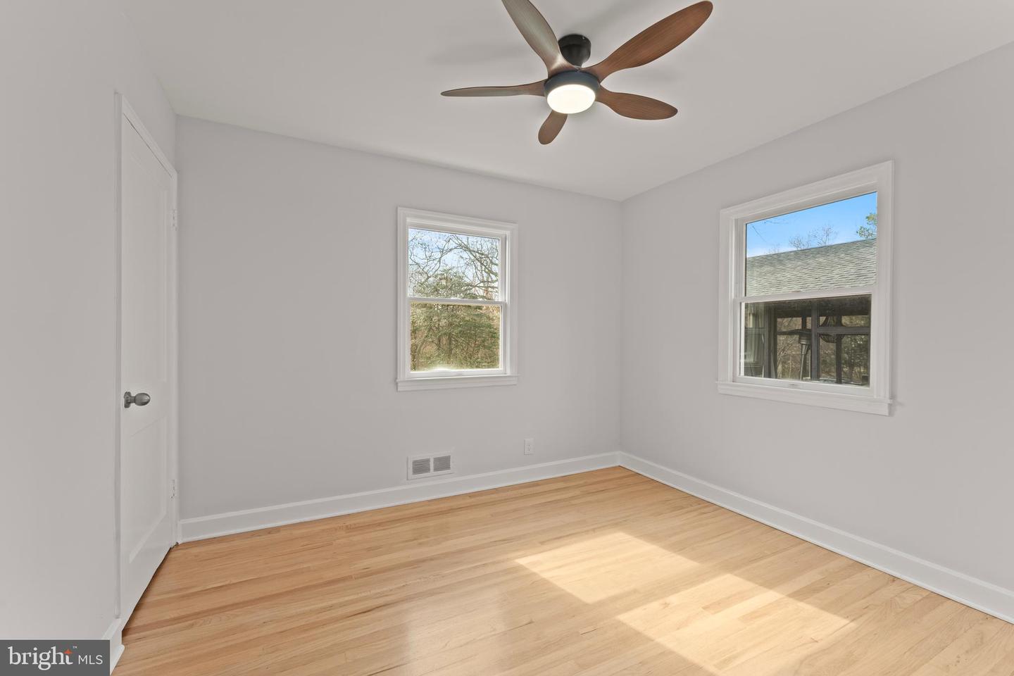 1452 Grandview Rd Property Photo 21