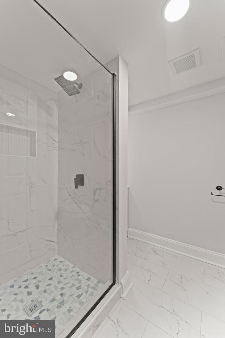 1452 Grandview Rd Property Photo 33