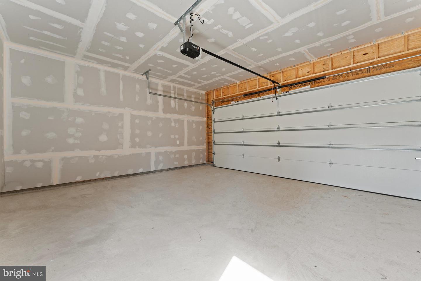 1452 Grandview Rd Property Photo 34