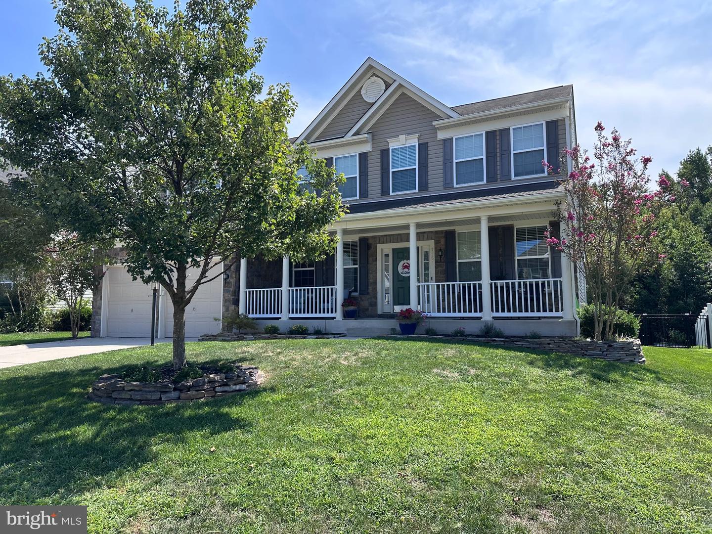 715 Blackhorse Trl Property Photo 1