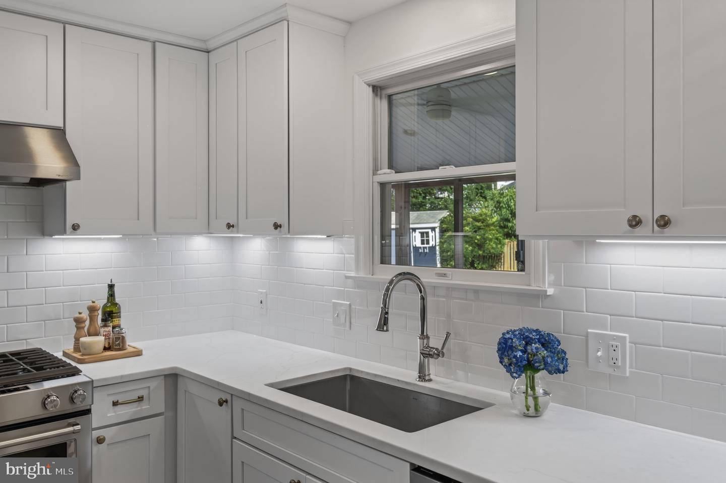 5 Bristol Cir Property Photo 18
