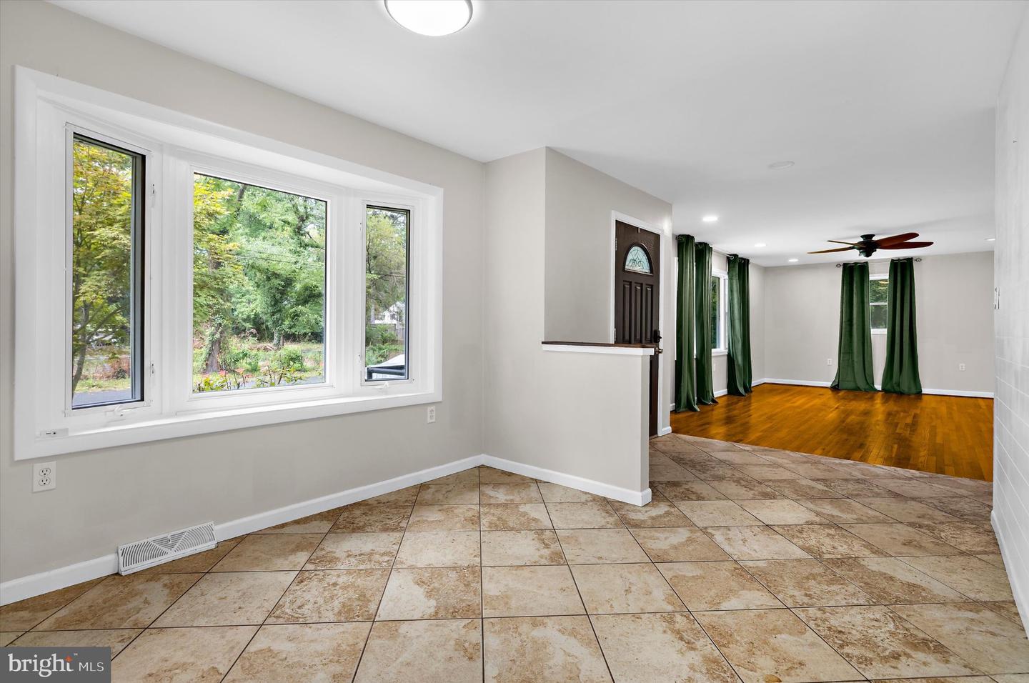 243 12th Property Photo 28
