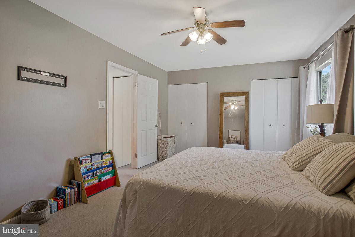 842 Turf Valley Dr Property Photo 17