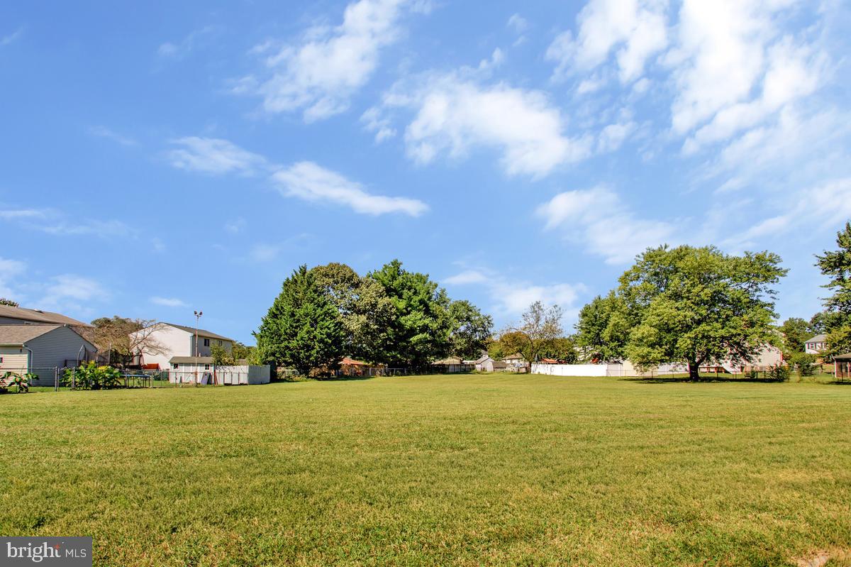 842 Turf Valley Dr Property Photo 37
