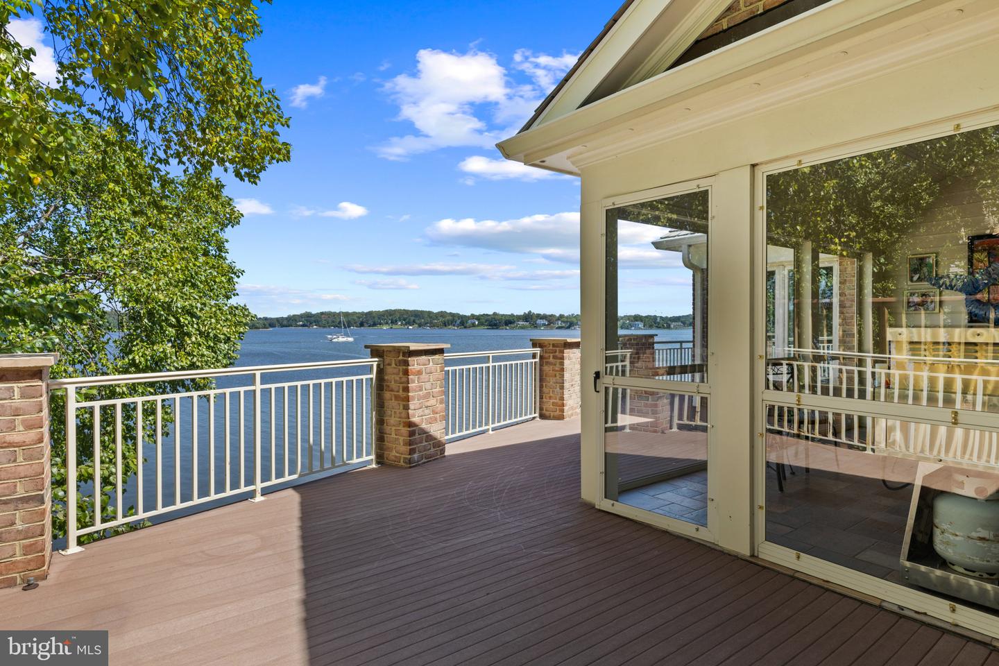 720 South River Landing Rd Property Photo 31