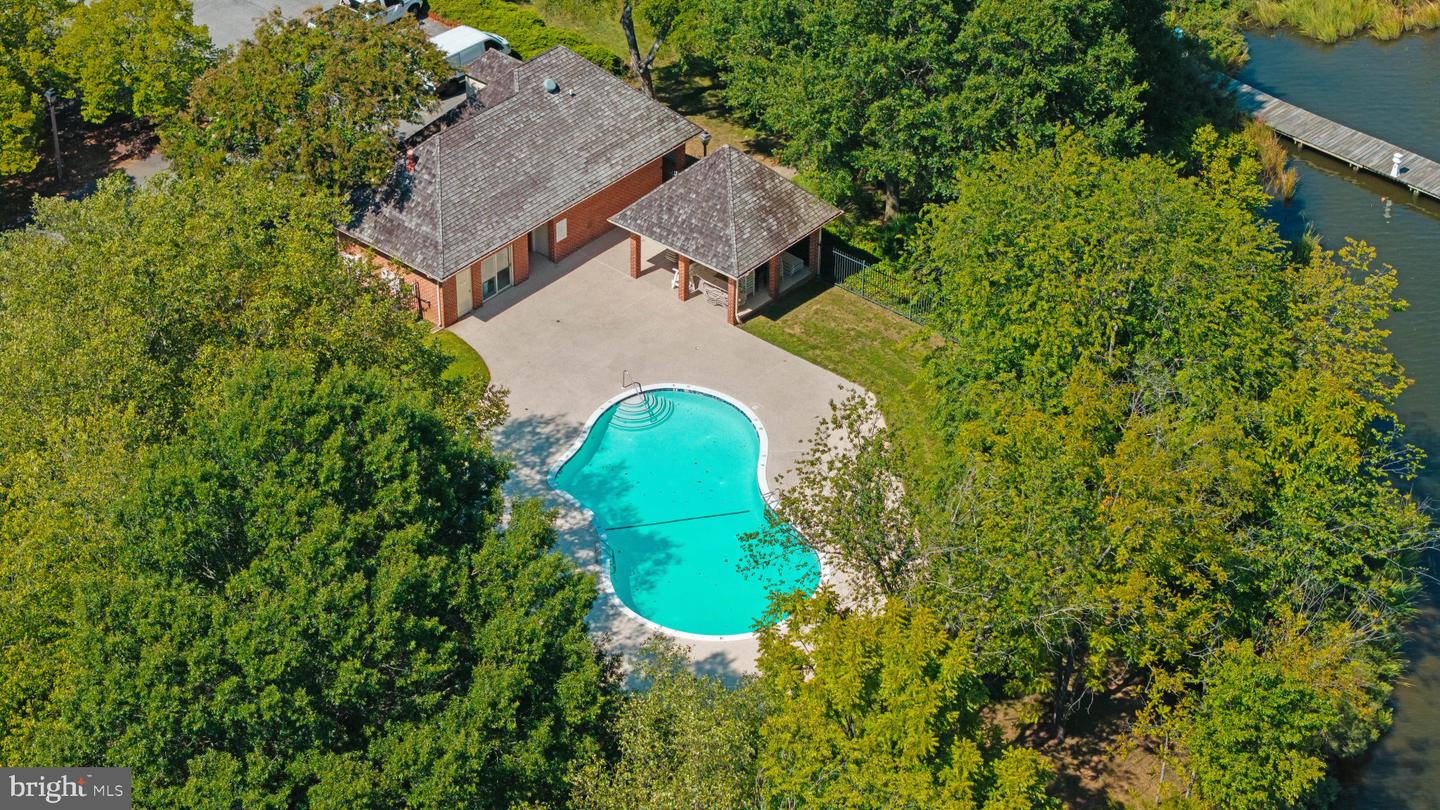 720 South River Landing Rd Property Photo 45