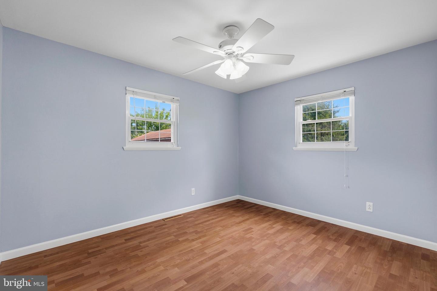756 219th St Property Photo 15