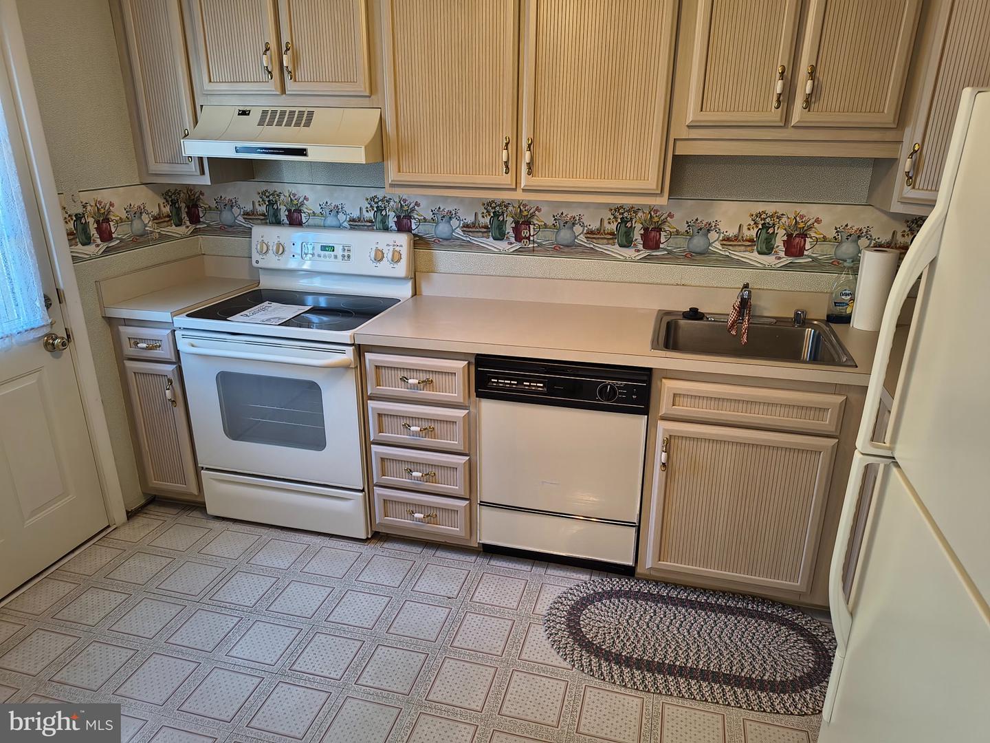 8681 Scorton Harbour Property Photo 5