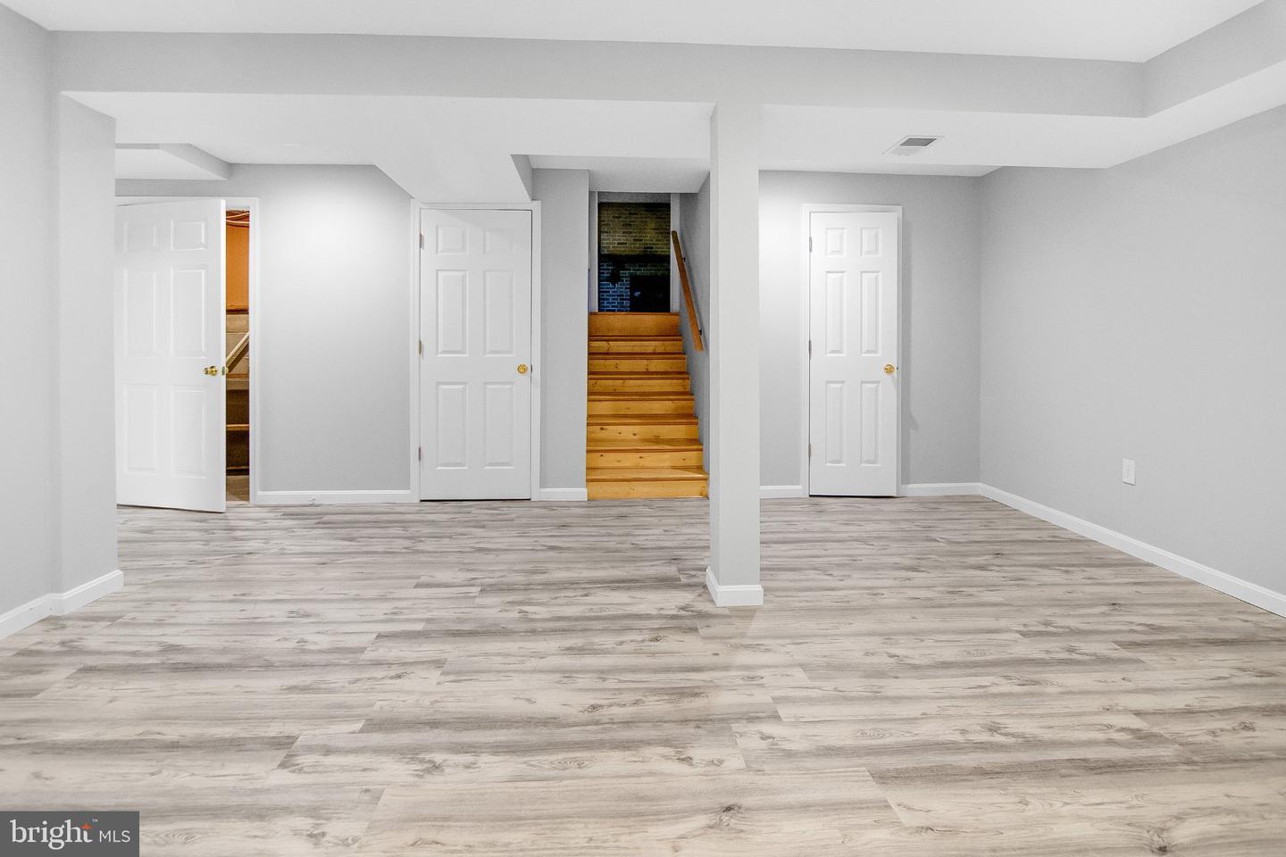 2935 Beaver Brook Ct Property Photo 29