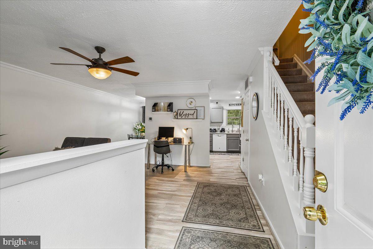 1724 Jones Falls Ct Property Photo 4