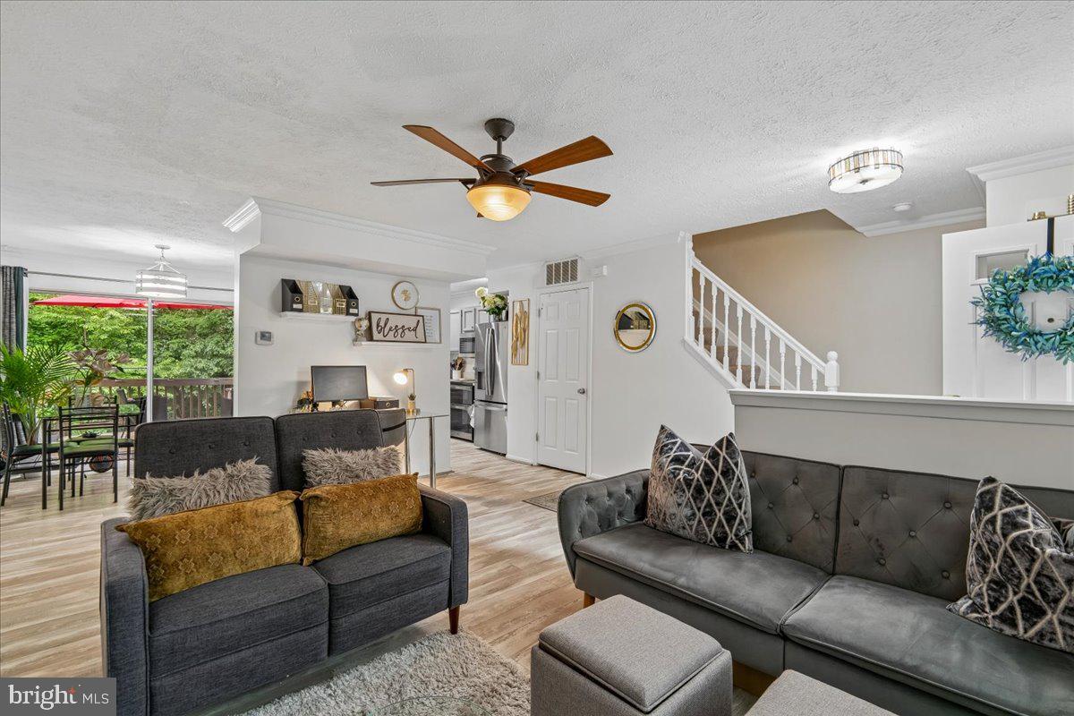 1724 Jones Falls Ct Property Photo 7