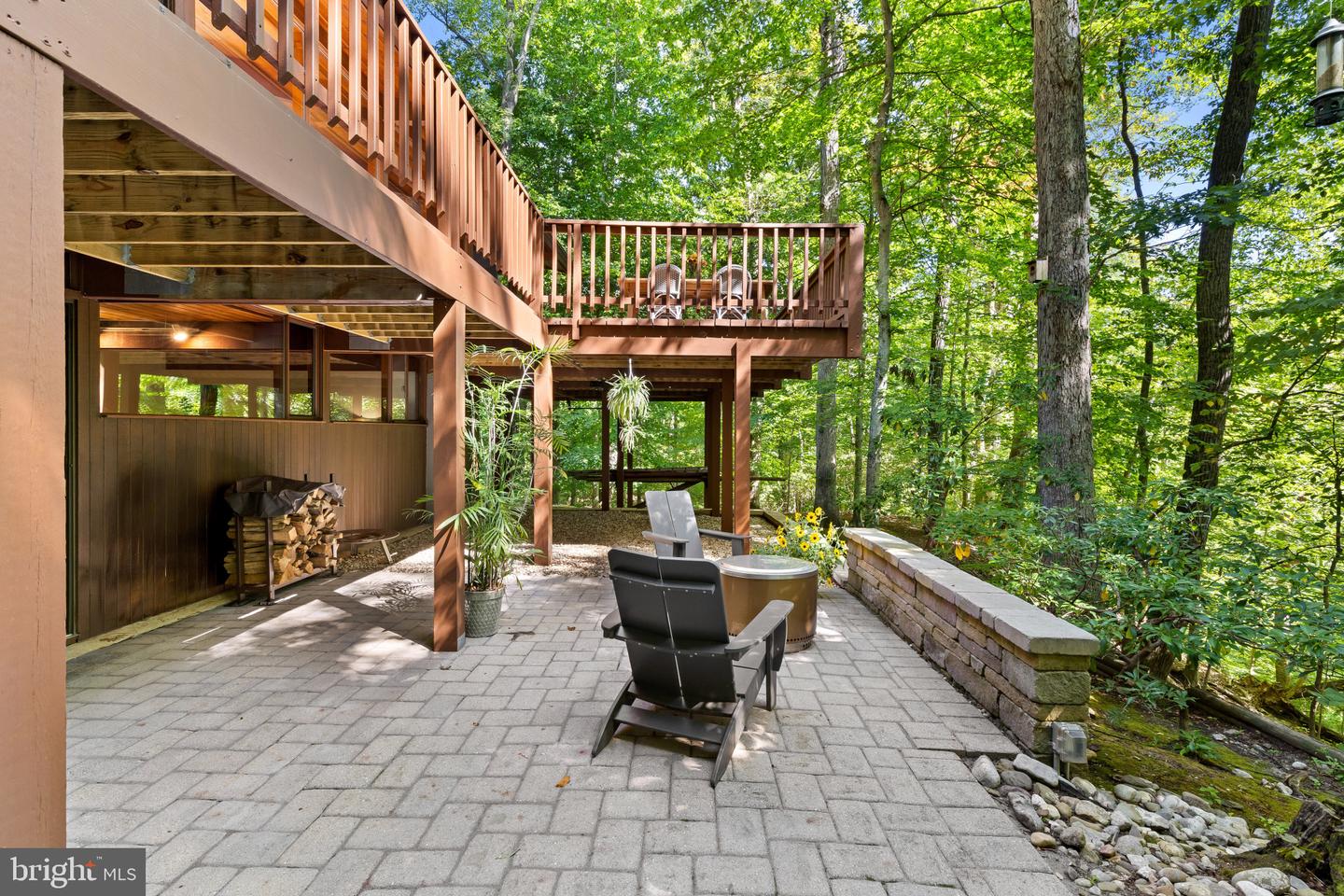 1707 Trinity Pl Property Photo 31