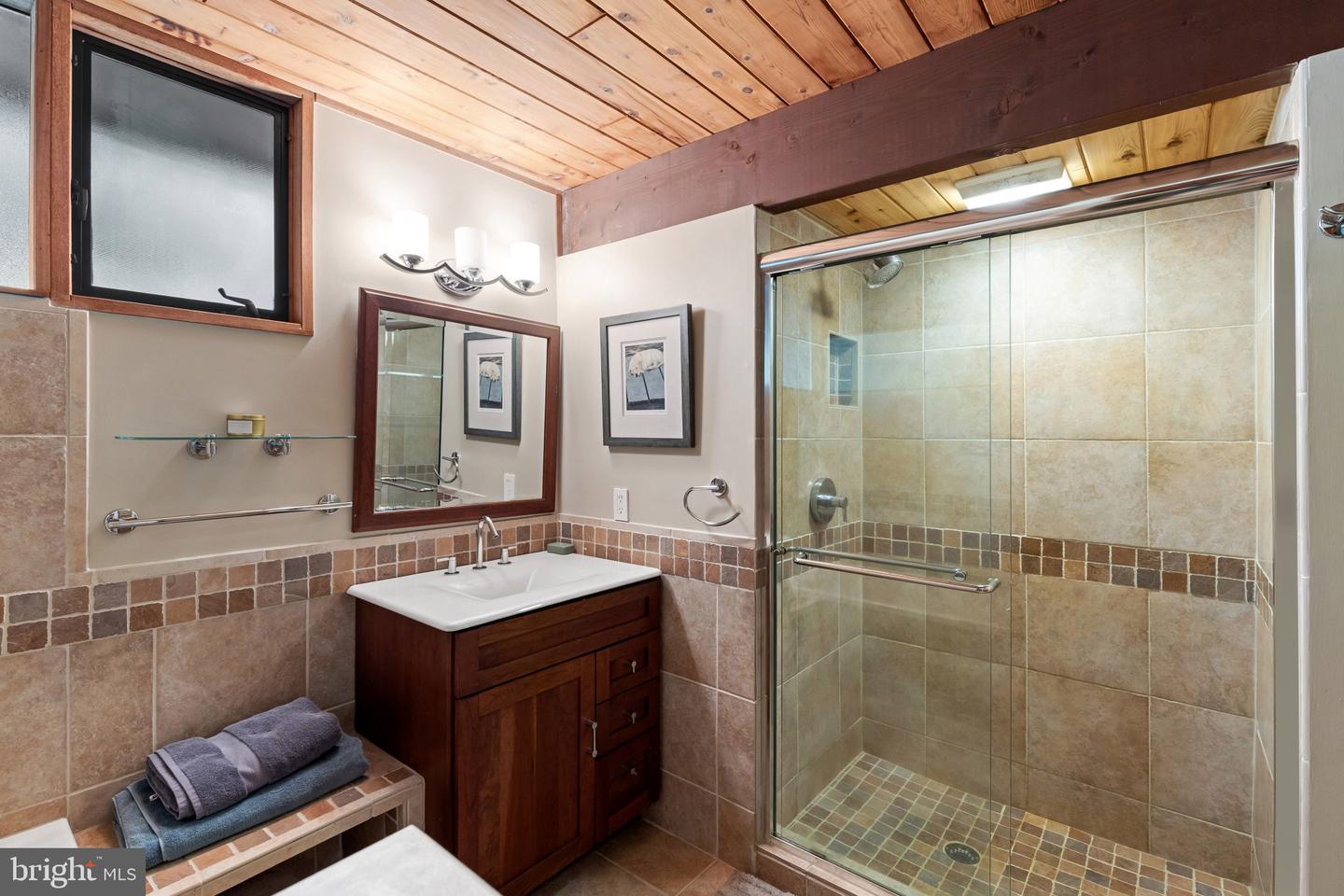 1707 Trinity Pl Property Photo 37