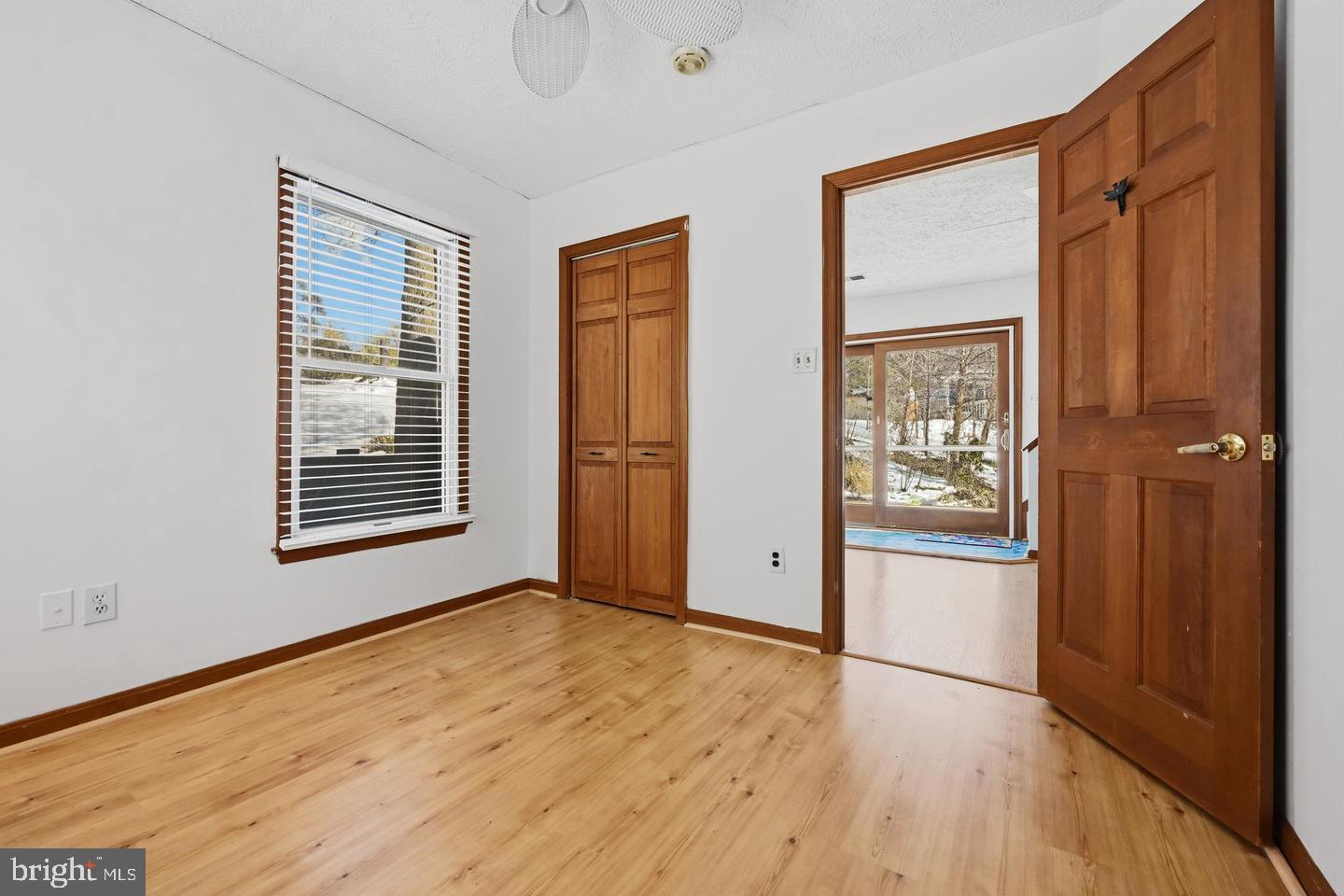 811 Long Cove Rd Property Photo 13