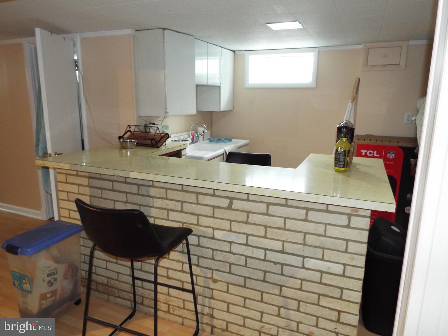 905 Wanda Rd Property Photo 14