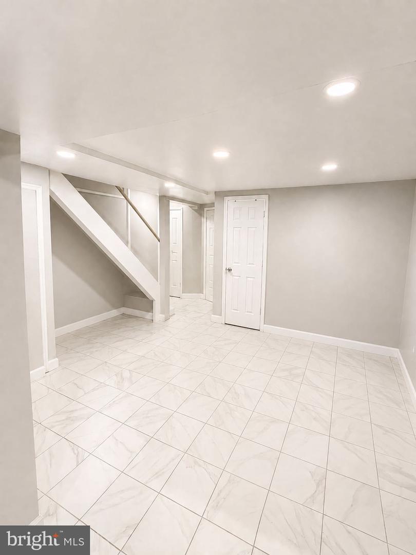 8217 Parham Ct Property Photo 22