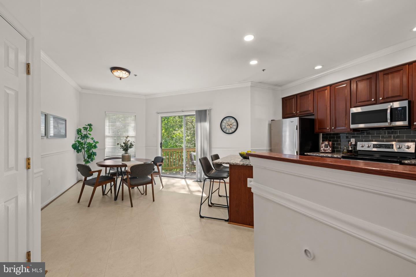 2310 Sandy Walk Way Property Photo 8