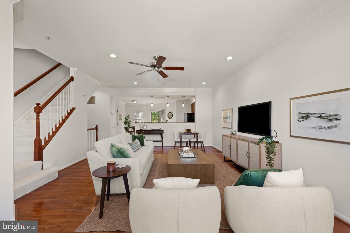 2310 Sandy Walk Way Property Photo 15