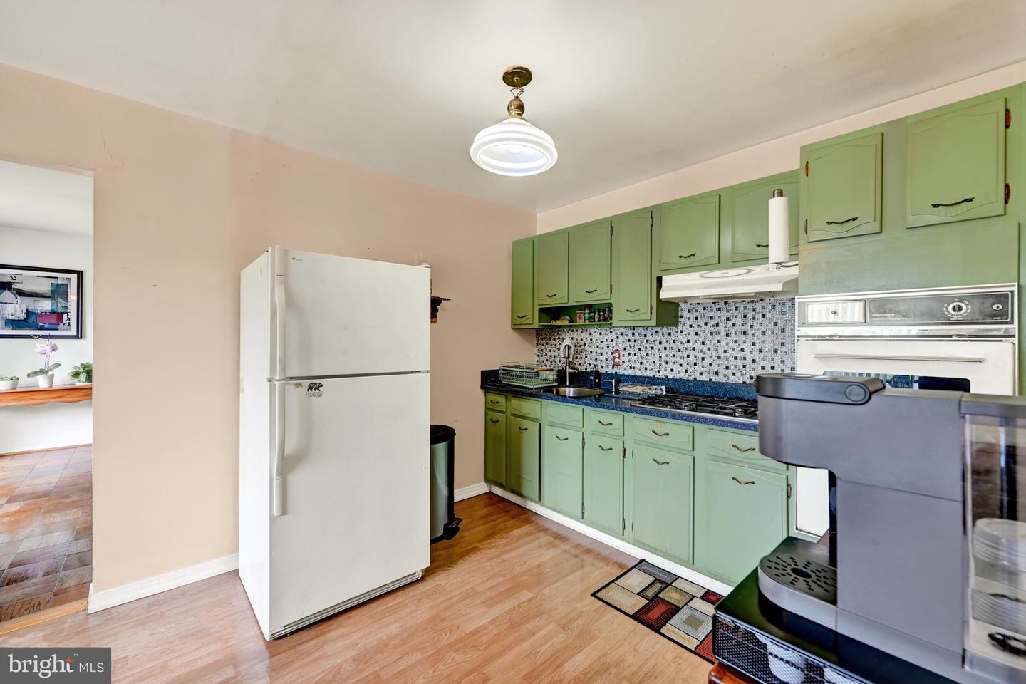 497 Monterey Ave Property Photo 12