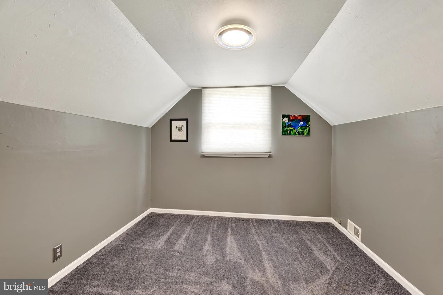 497 Monterey Ave Property Photo 23