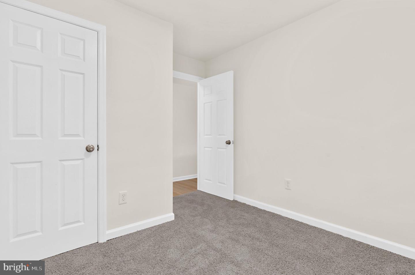 444 Ruth Rd Property Photo 8