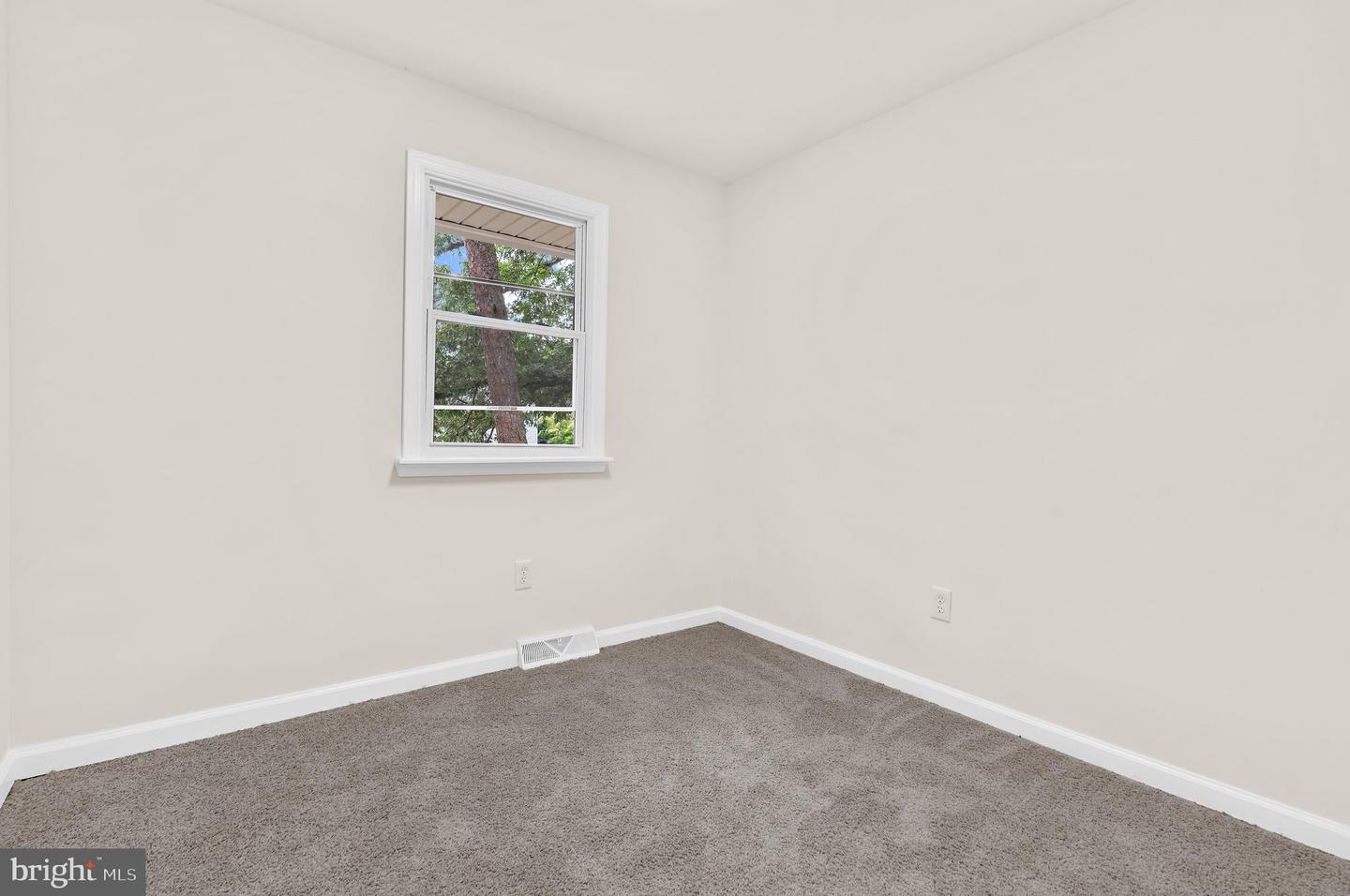 444 Ruth Rd Property Photo 20