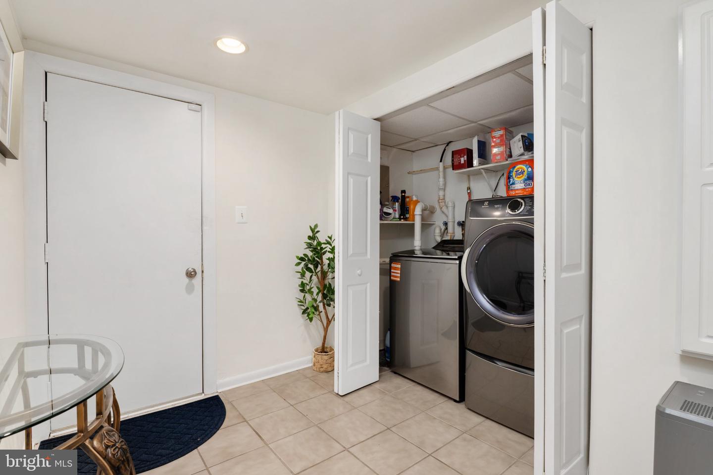 1155 Spruce Tree Ln Property Photo 20