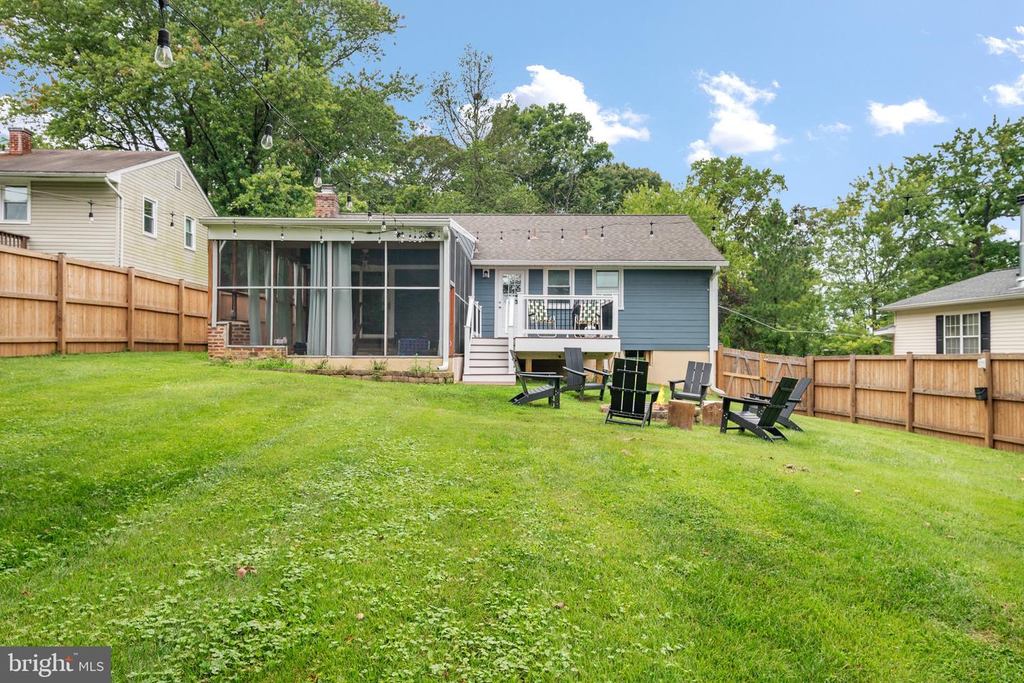 1155 Spruce Tree Ln Property Photo 31