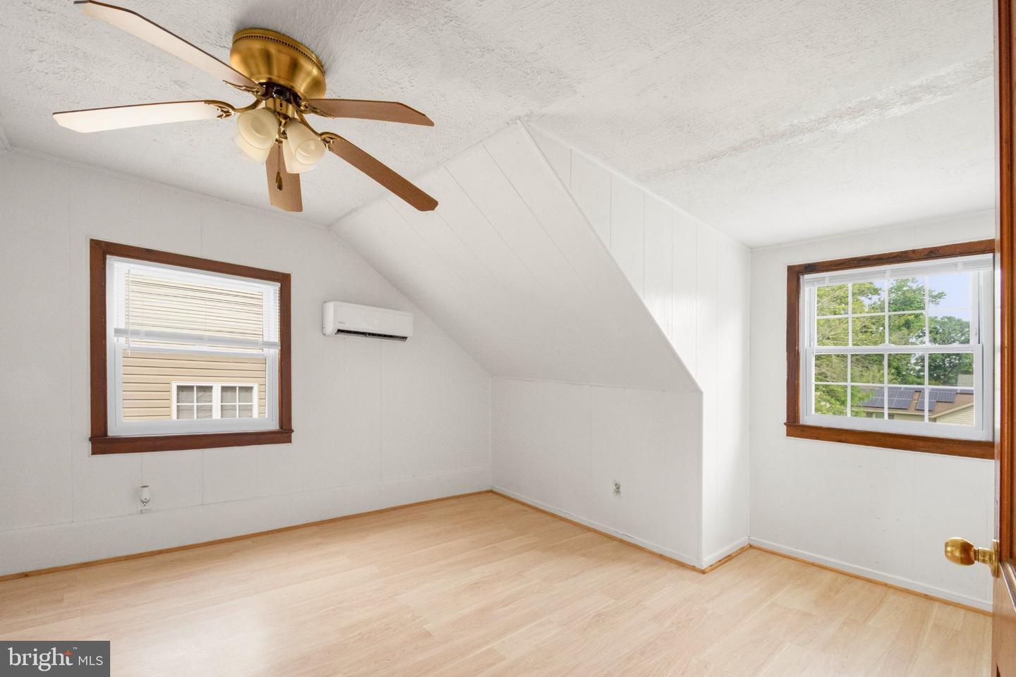 301 Lakeview Ave Property Photo 15
